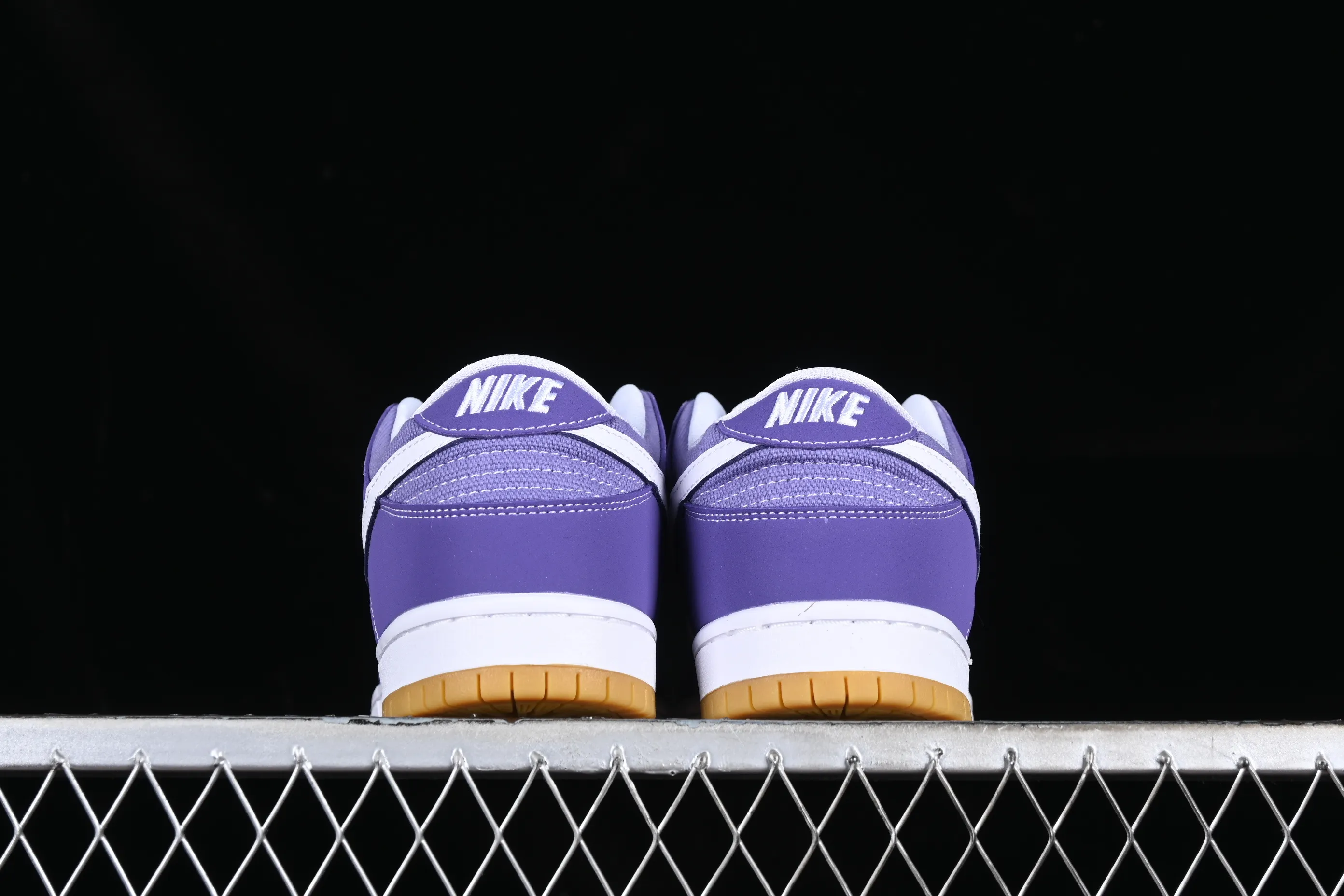 All categories Nk SB Dunk series Nk SB Dunk Low low-top sneakers Nk SB Dunk Low Prm secret purple color SB smashed backboard fashion casual sneakers DA9658-500